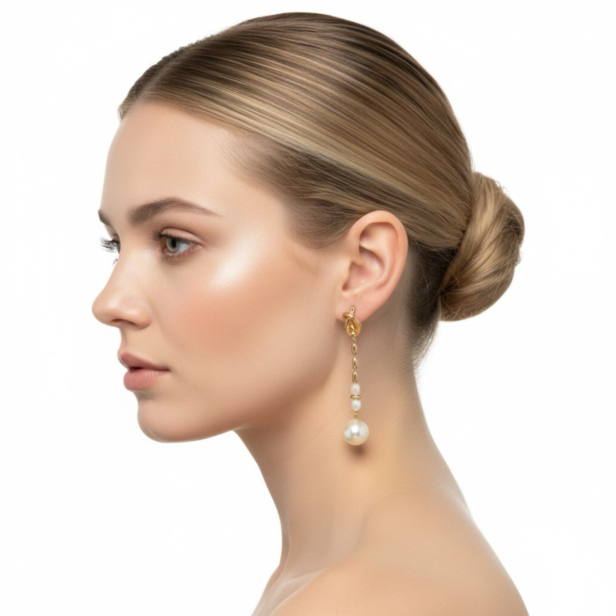 Elyuna Knot Pearl Drops