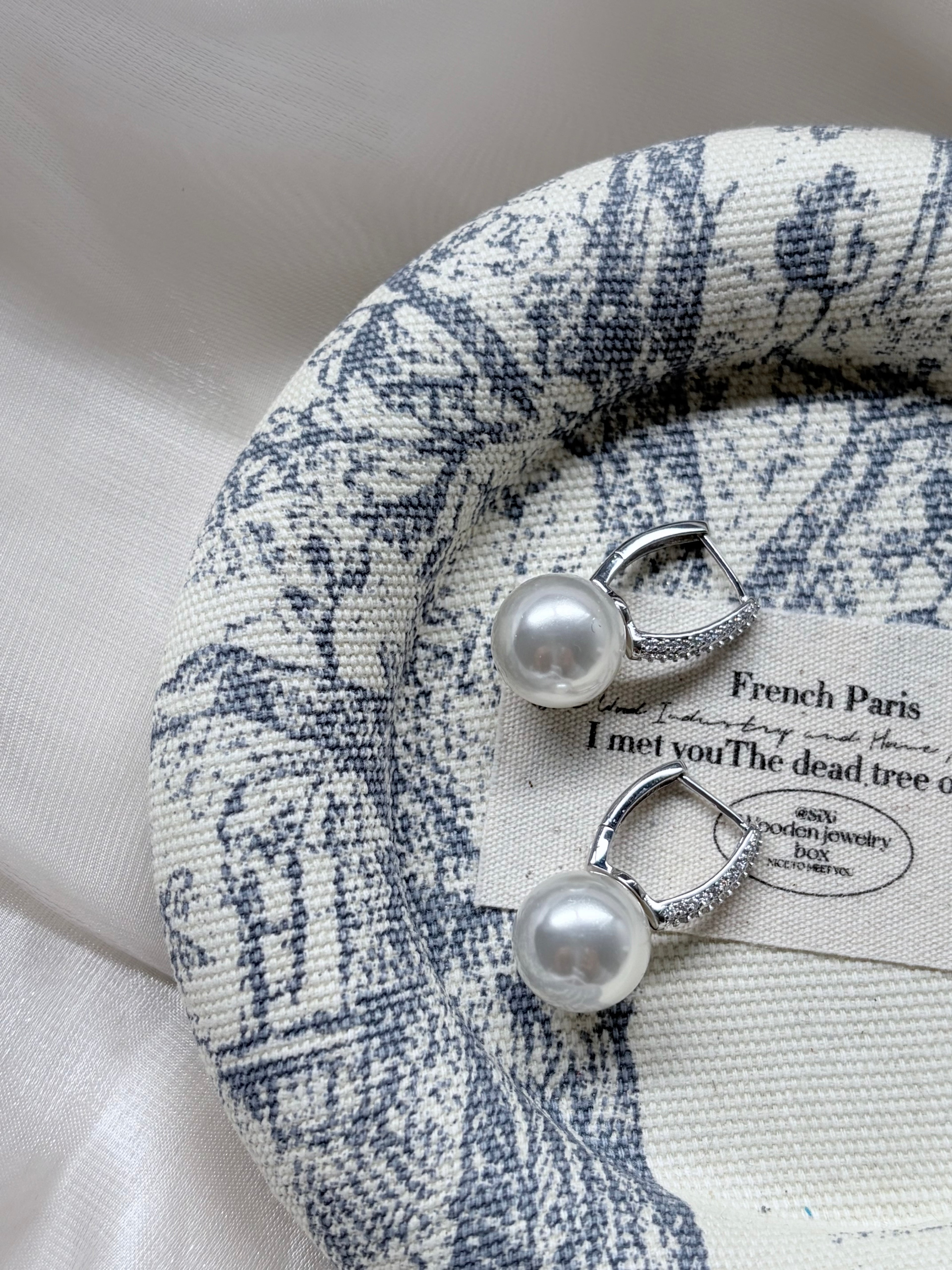 Pearl Luxe Micro-Pavé Earrings