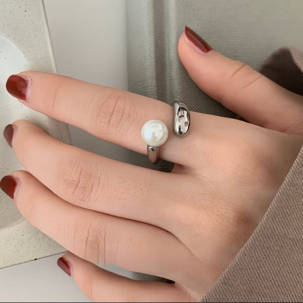 Luna Balance Ring